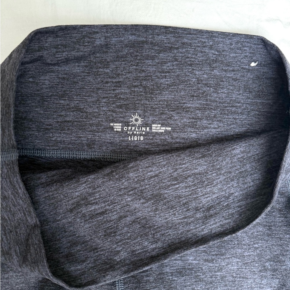 Offline by Aerie Dark Gray High-Rise The Hugger Leggings with Pockets - Picture 3 of 4